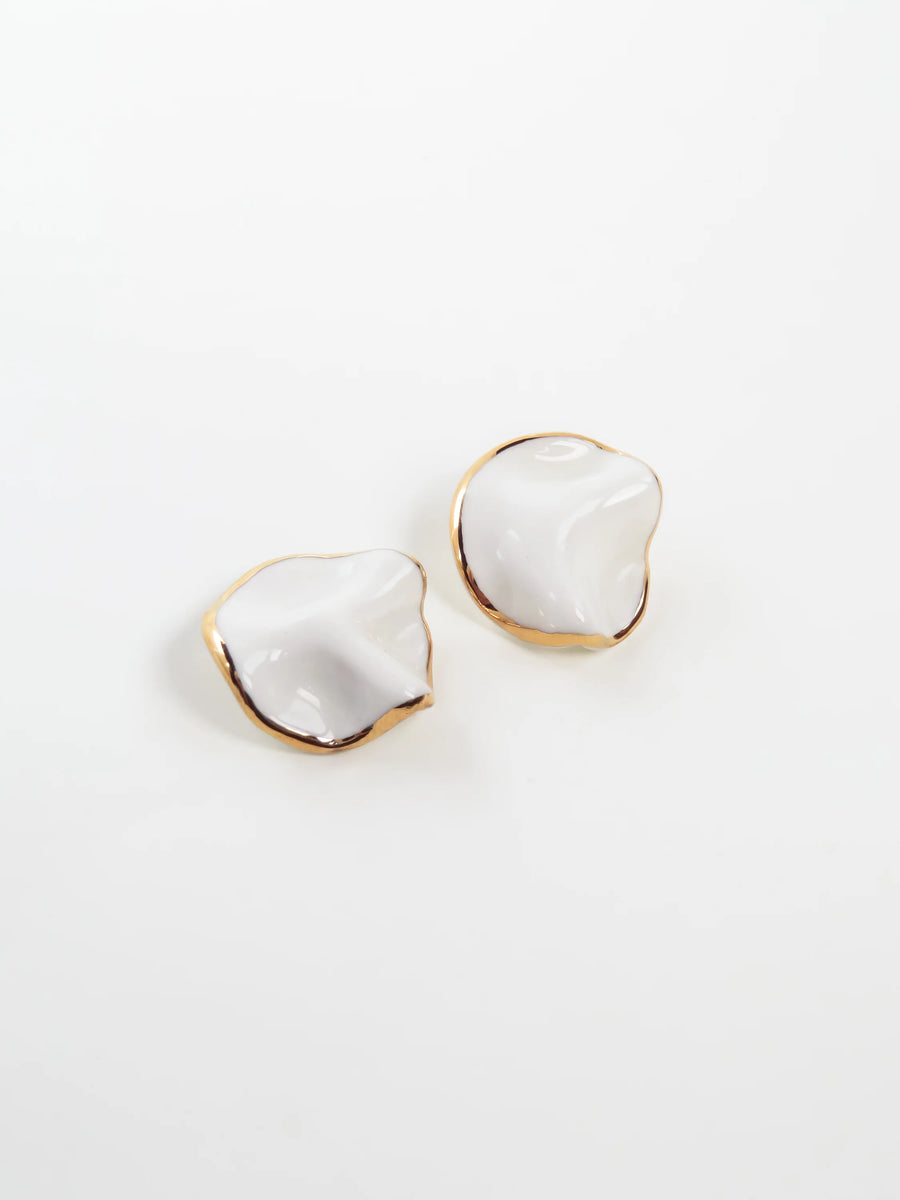 Round Folded Earrings - White