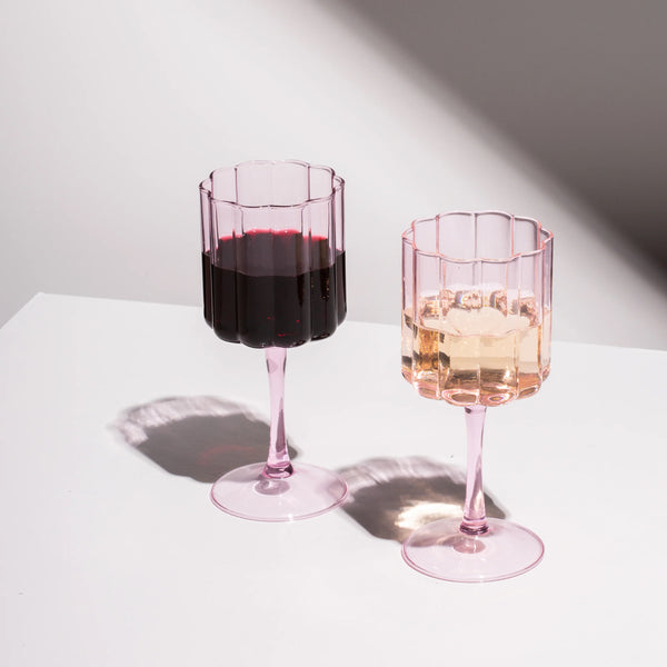 SET OF 2 WAVE WINE GLASSES - PINK – The Store at MAD