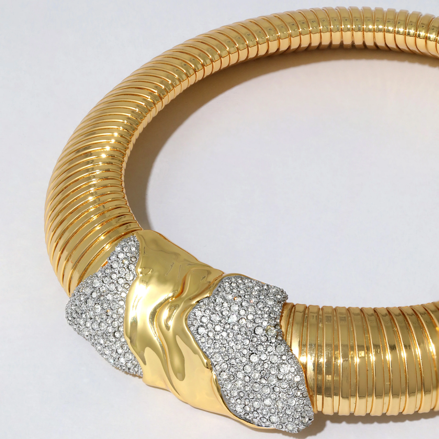 Solanales Gold Tubogas Collar Necklace