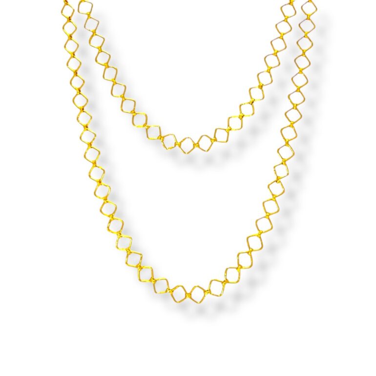 Elegant with an Edge Chain