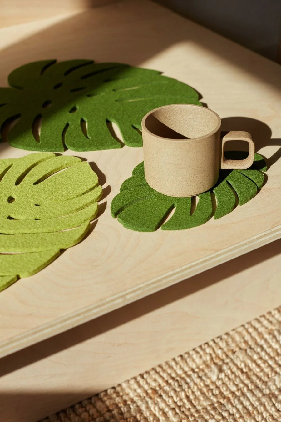 Medium Monstera Leaf Trivet - Loden Green