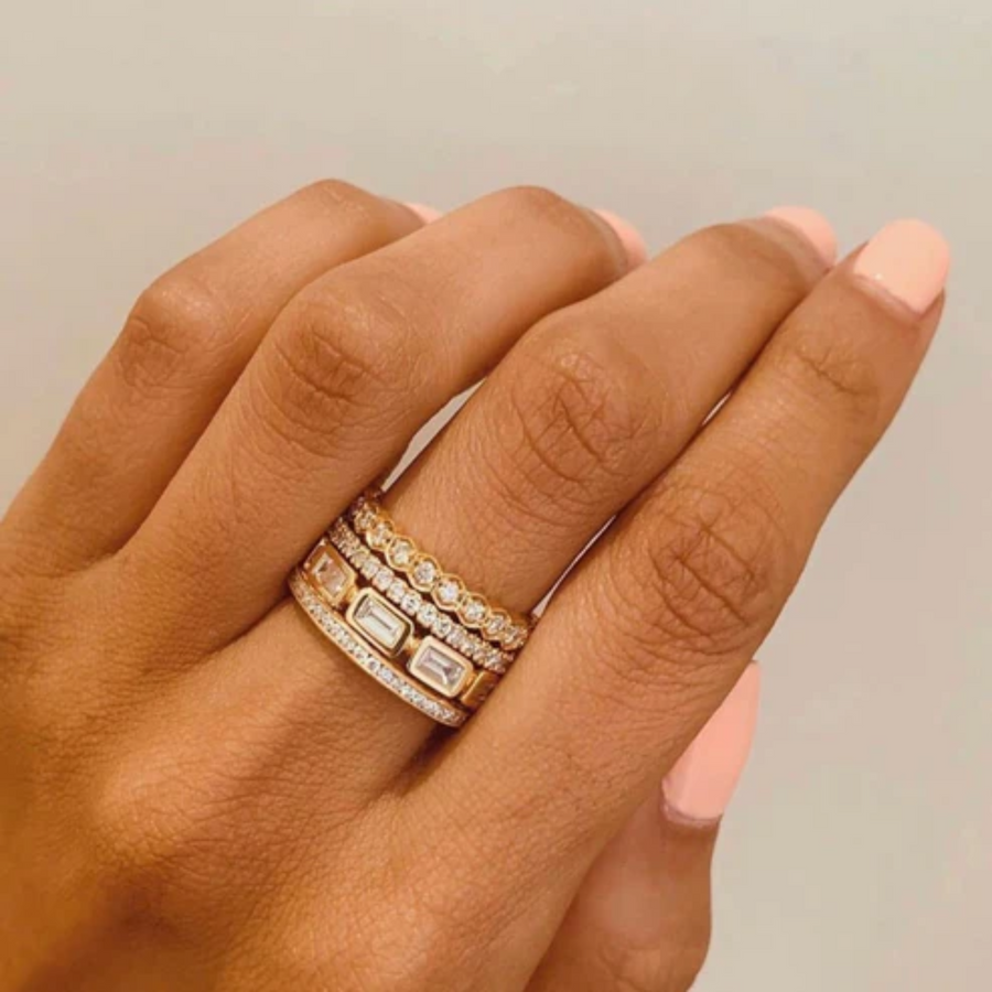18K WG Regency Large White Diamond Band