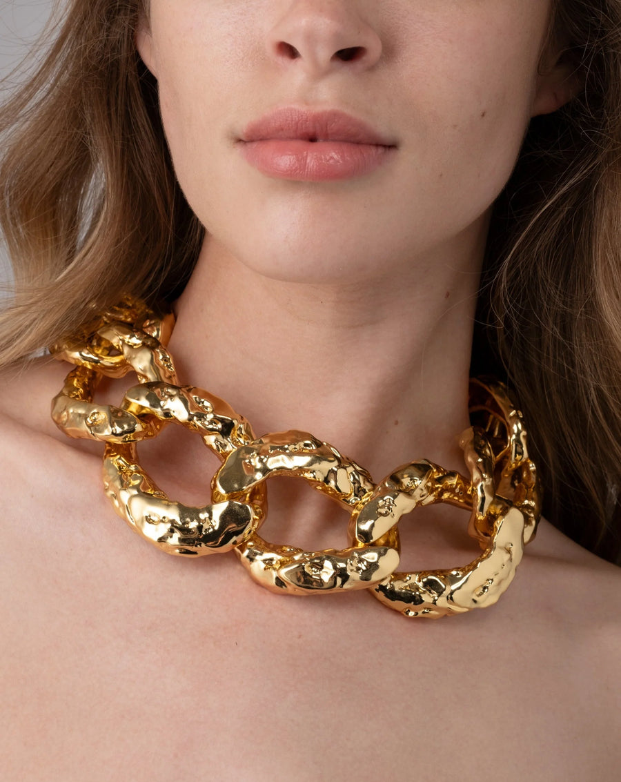 BRUT GOLD CURB LINK NECKLACE