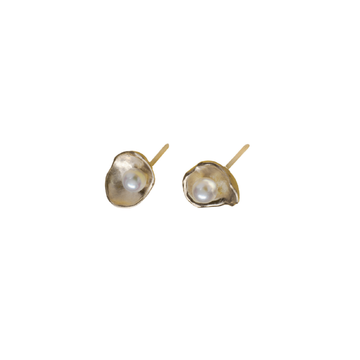 Petal Stud Earrings with Pearl