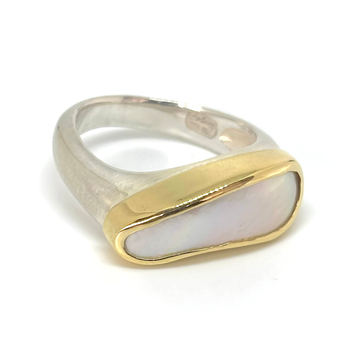 Pearl Ring - Size 7