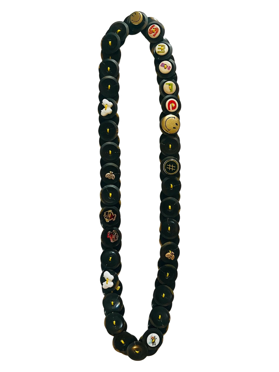 Button Necklace: Smile