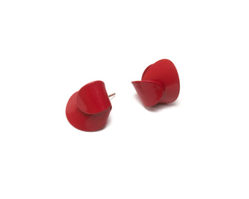 LARGE FOLDED STUD EARRINGS