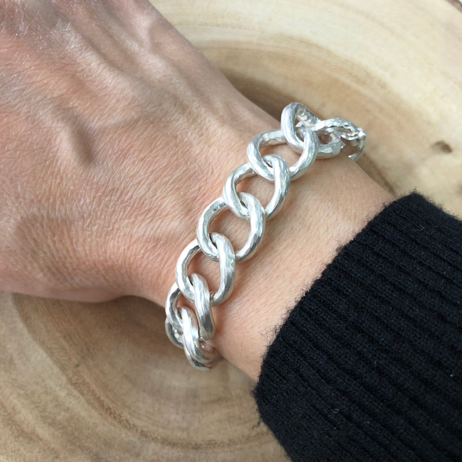 CARLA MATTE SILVER BRACELET