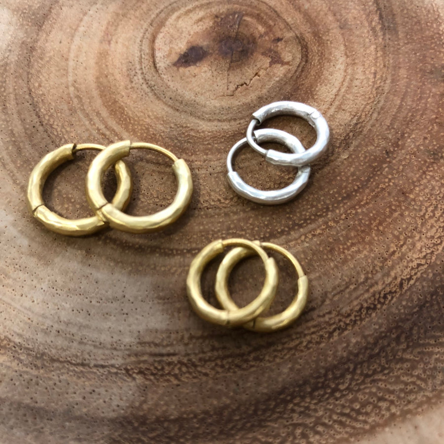 GOLD DIANA HOOPS