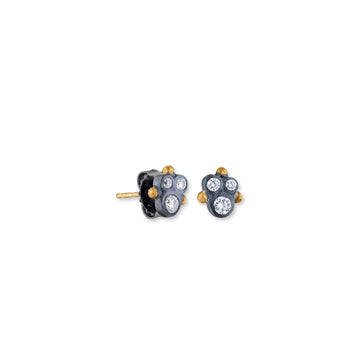 DYLAN Diamond STUDS