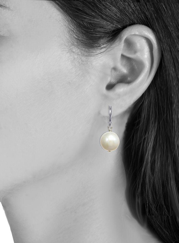 SMALL WHITE BAROQUE PEARL EARRINGS - SILVER