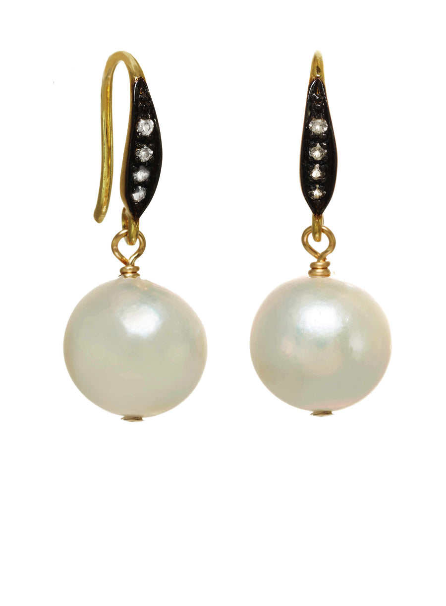 Edison White Sapphire & Freshwater Pearl Earrings