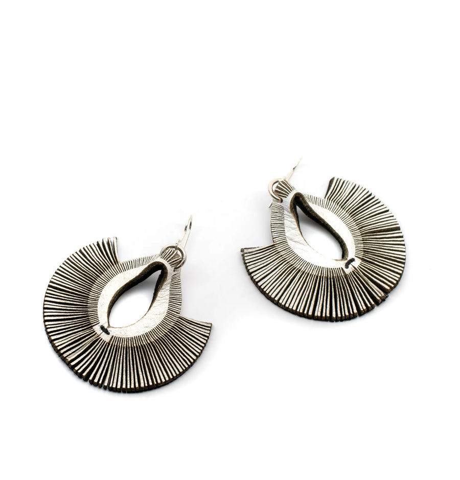 FRINGE EARRINGS - SILVER