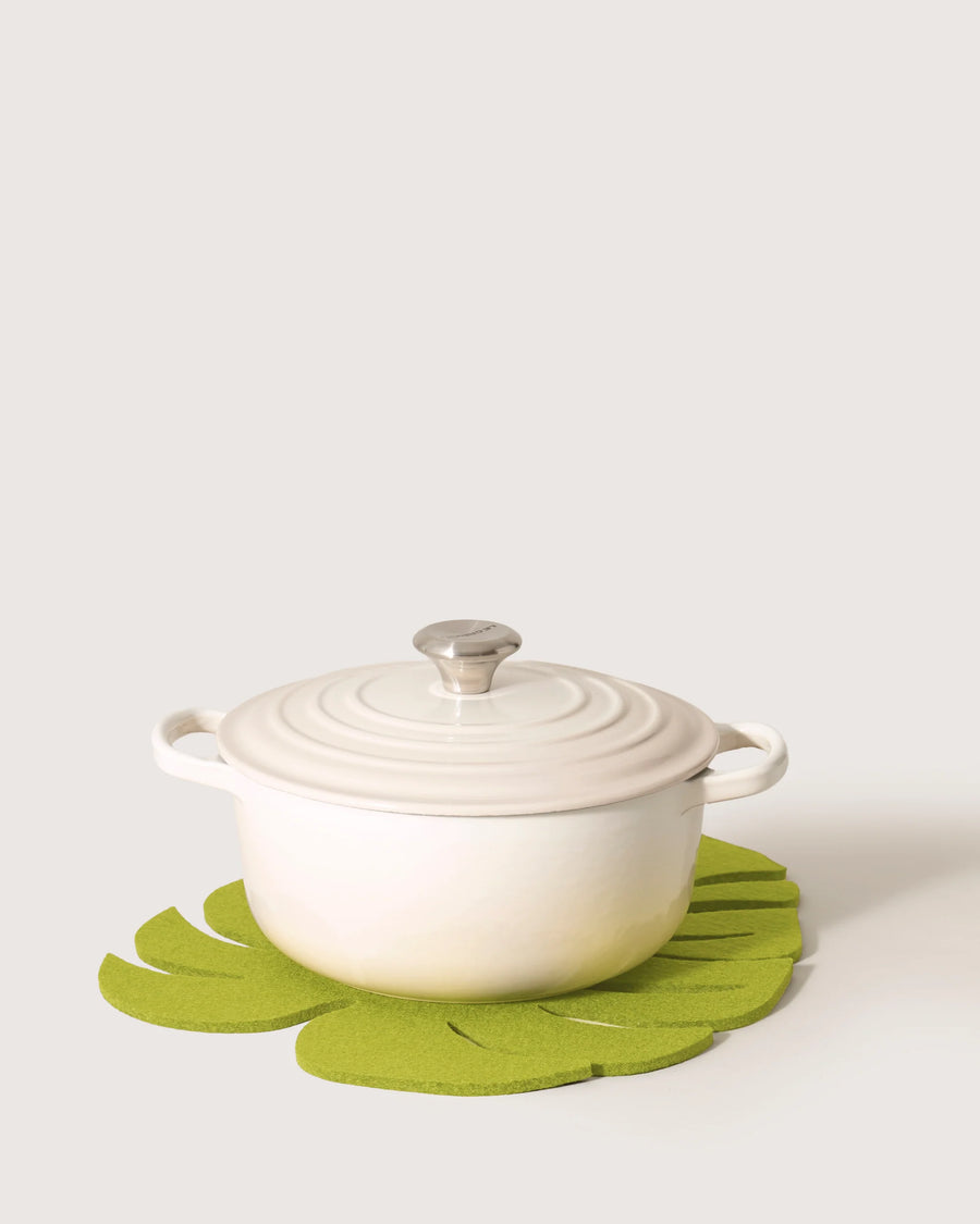 Large Monstera Leaf Trivet - Pistachio