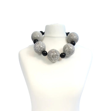 SUPER GIANT BEADS NECKLACE - MONOCHROME STARS