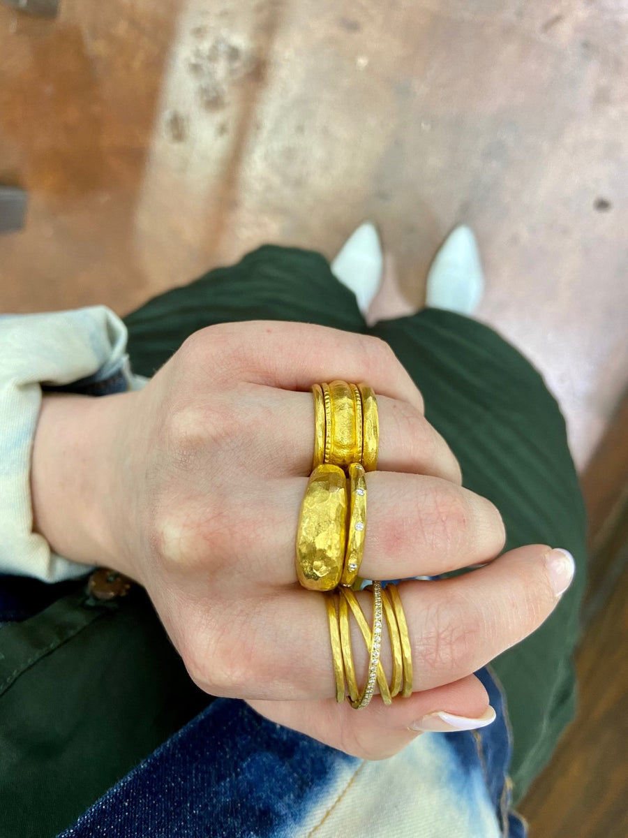 HAMMERED GOLD AND DIAMOND RING