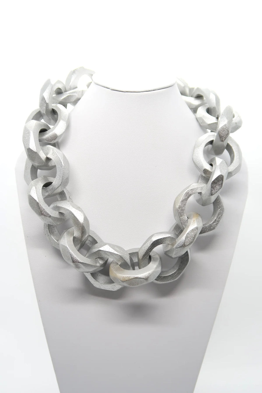 Long Faceted Wooden Loop Chain