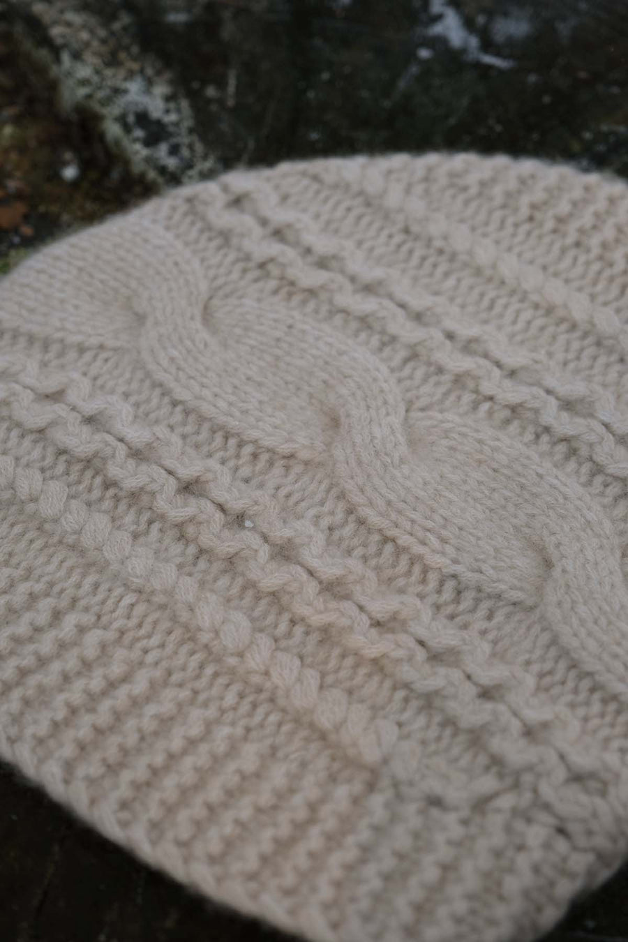 Knitted Cashmere Beanie - Off White