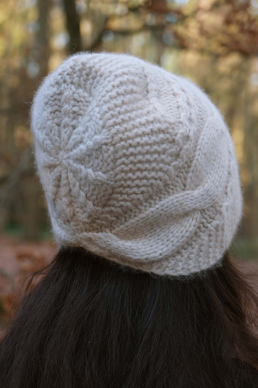 Knitted Cashmere Beanie - Off White