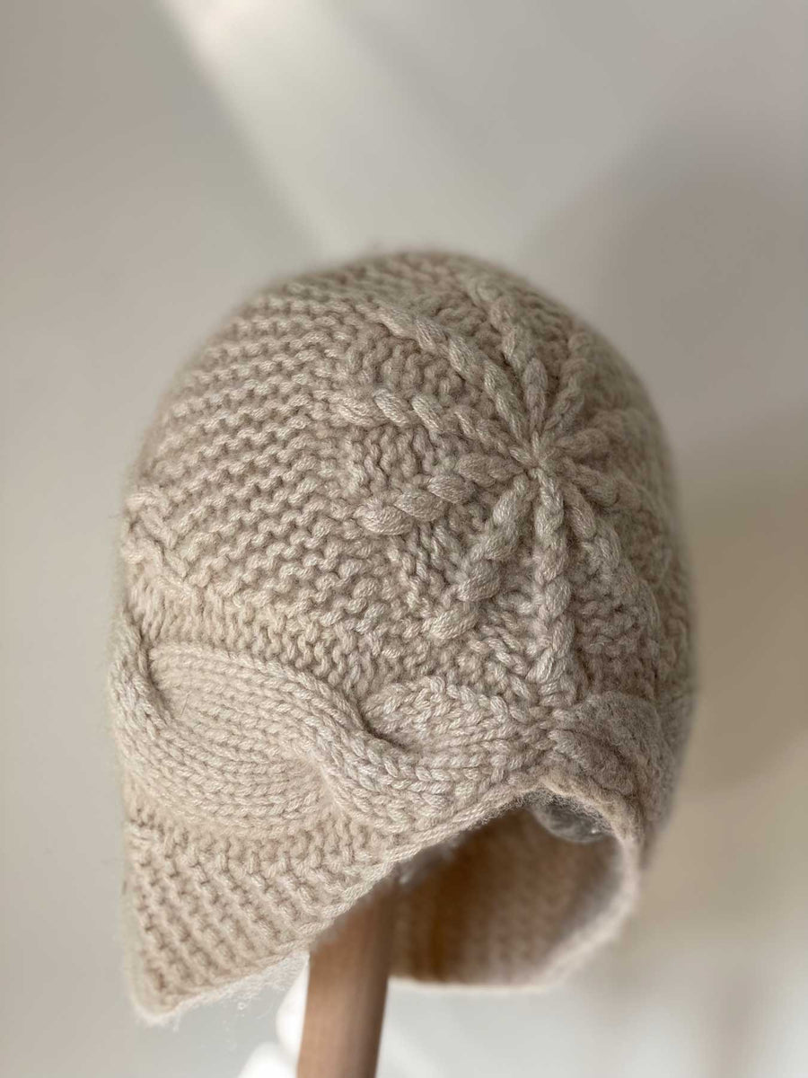 Knitted Cashmere Beanie - Off White