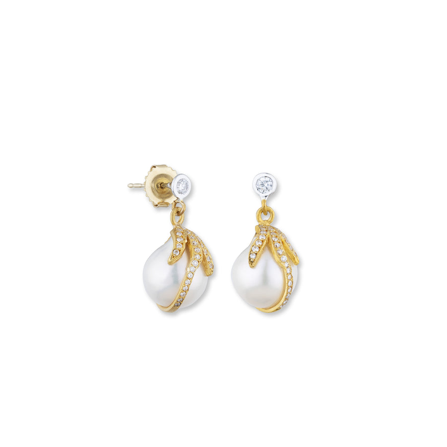 LEANDRA PEARL EARRINGS - 24K Yellow Gold