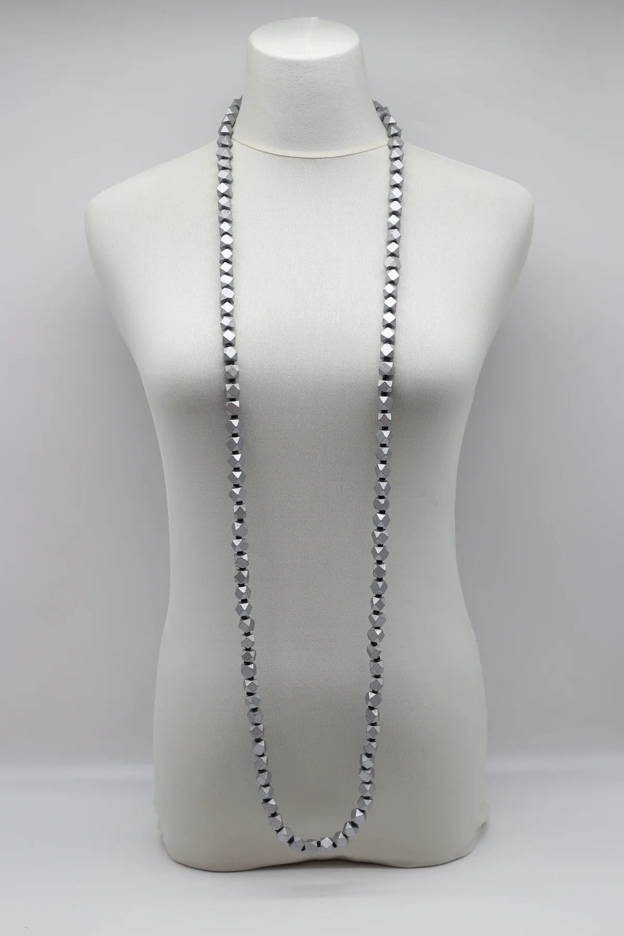 Single strand small diamond shape wooden beads necklace - Silver