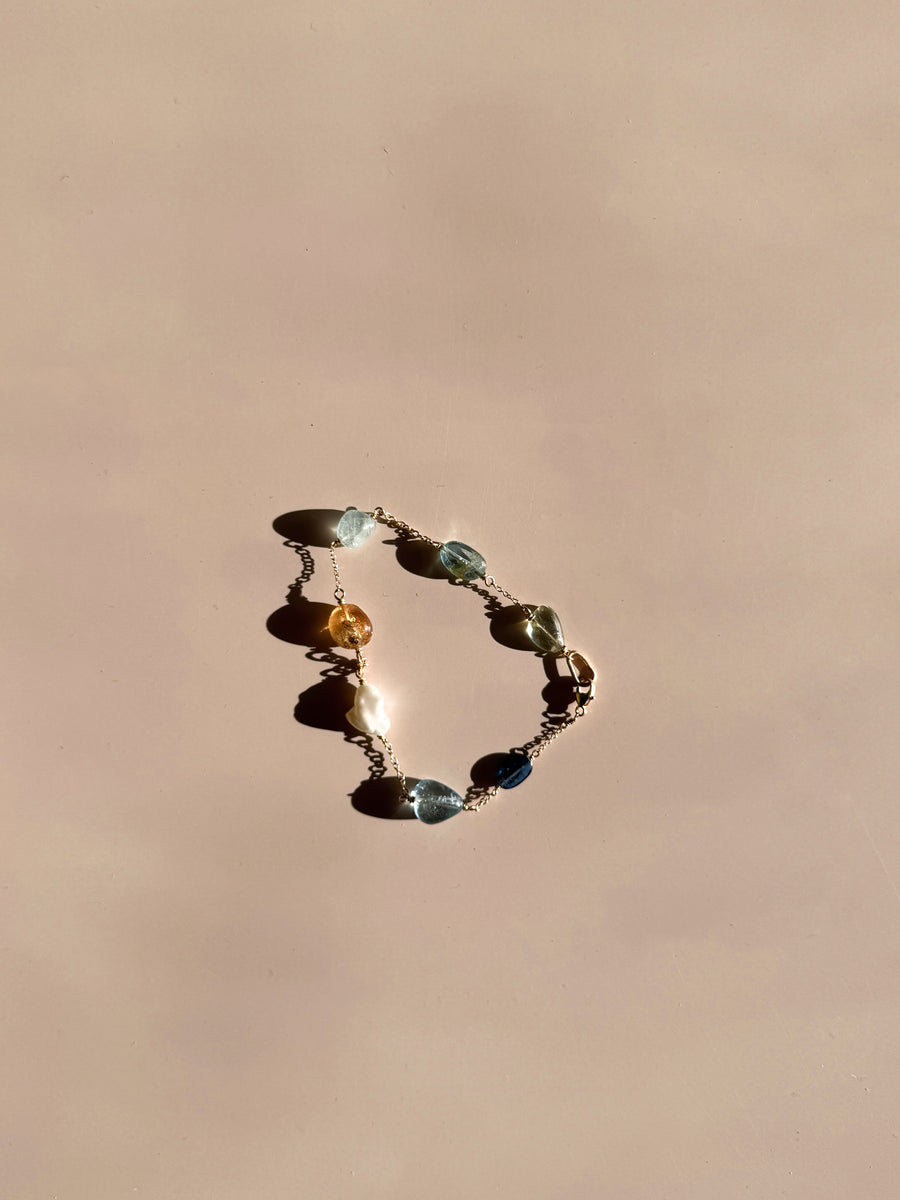 White Keshi Pearl Confetti Bracelet