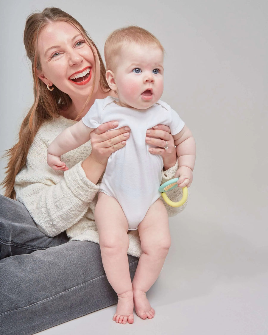 Dewdrop Signature Teething Necklace