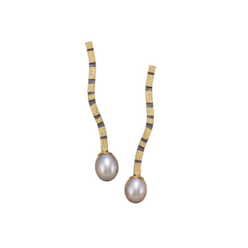 Stripe Teardrop Pearl Earrings
