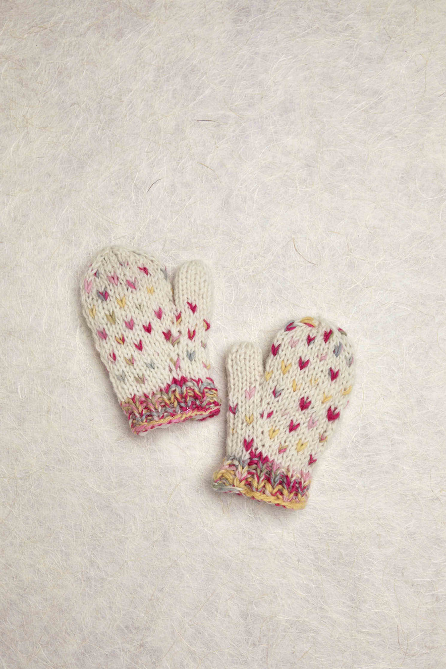 Kids Mittens - Heart 2 Heart