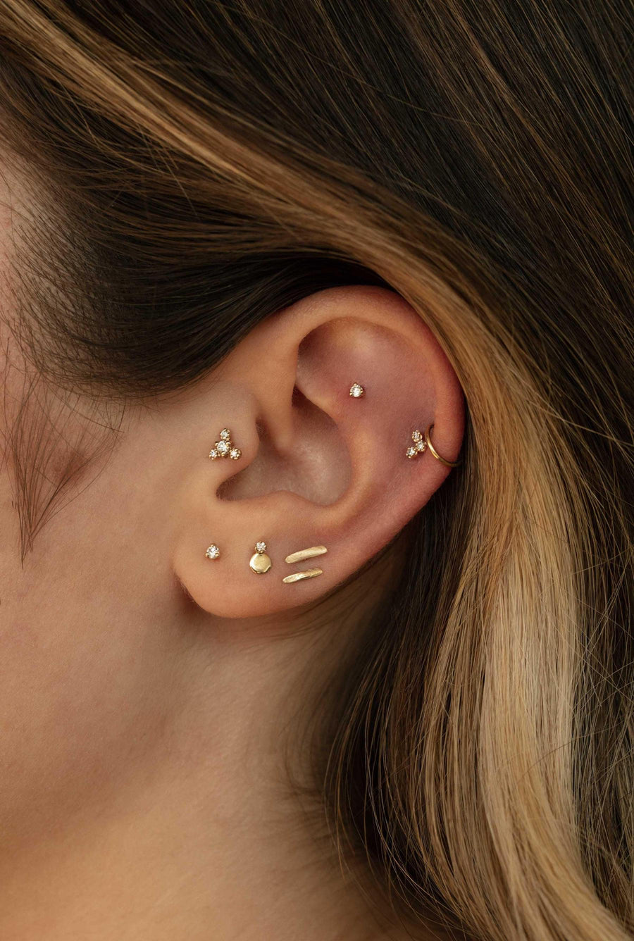 Single Small Stud Earring - Brilliant Diamond Flat Back