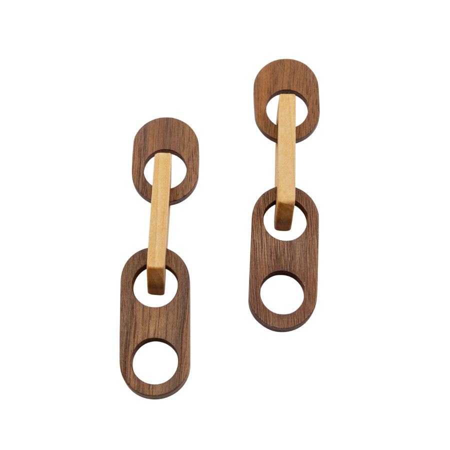 NEW FRIENDSHIP ACOLYTES EARRINGSj