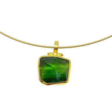 GREEN TOURMALINE PENDANT CABLE NECKLACE