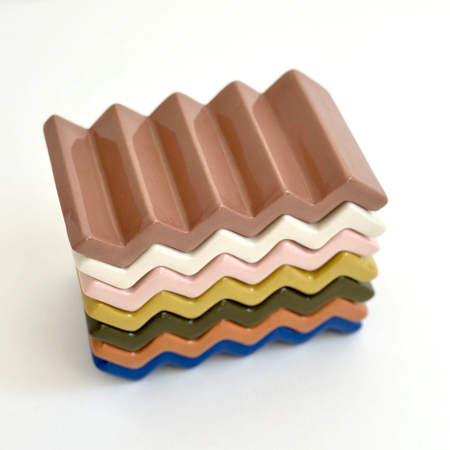 Zigazagah Soap Dish - Petal