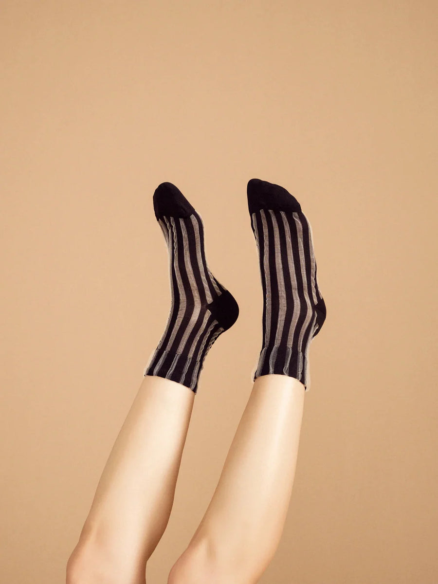 Mykonos Sheer Short Crew - black / OS