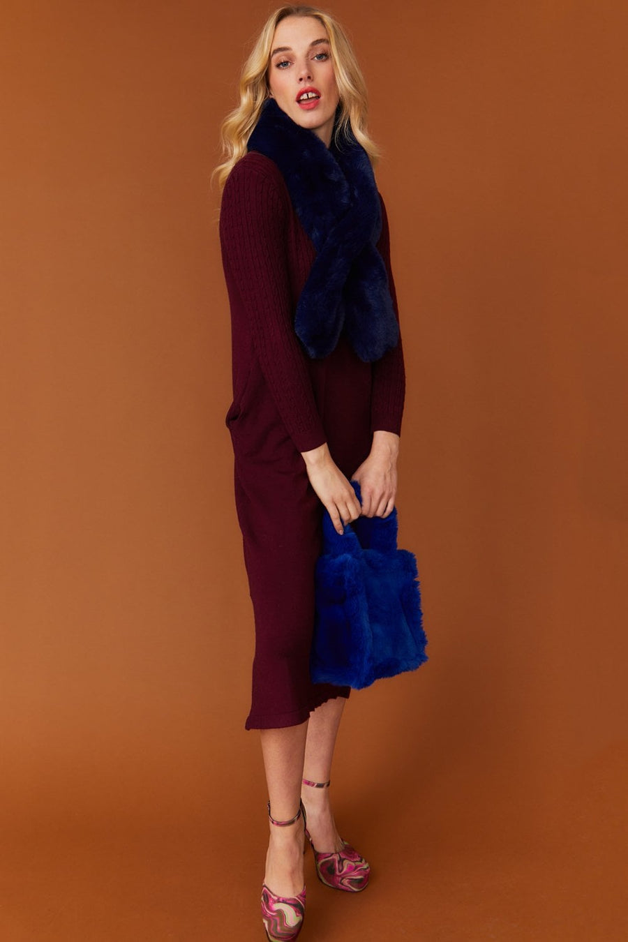Faux Fur Keyhole Scarf - Navy