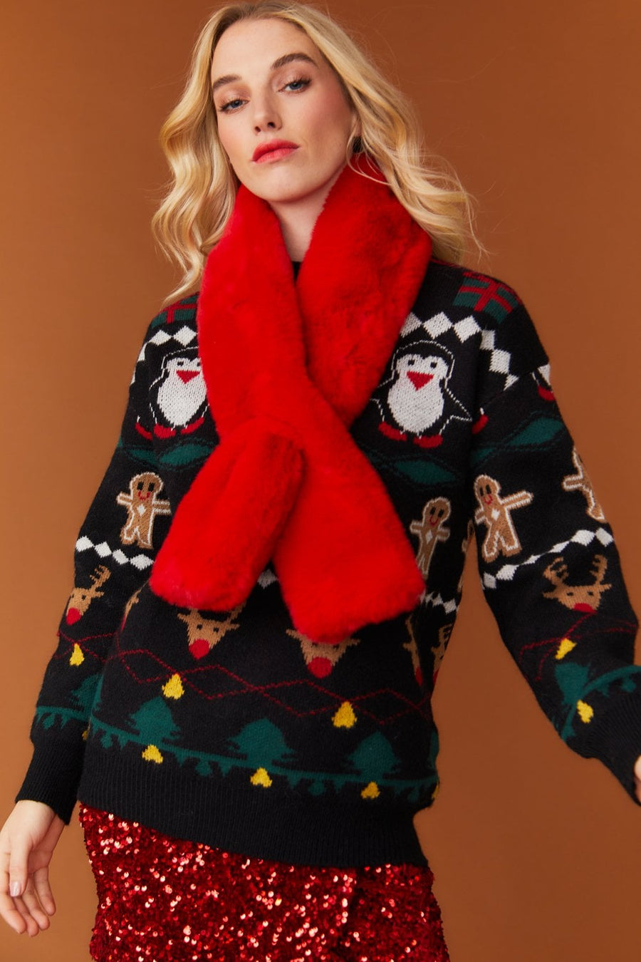 Faux Fur Keyhole Scarf - Red