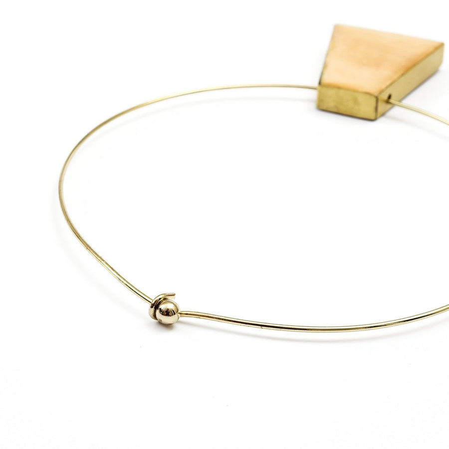 Brass Collar Pendant - Yunque Capiz