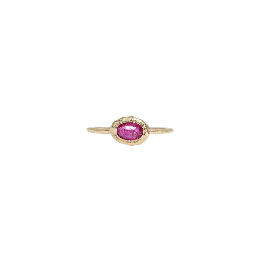 Gold Oval Ruby RING